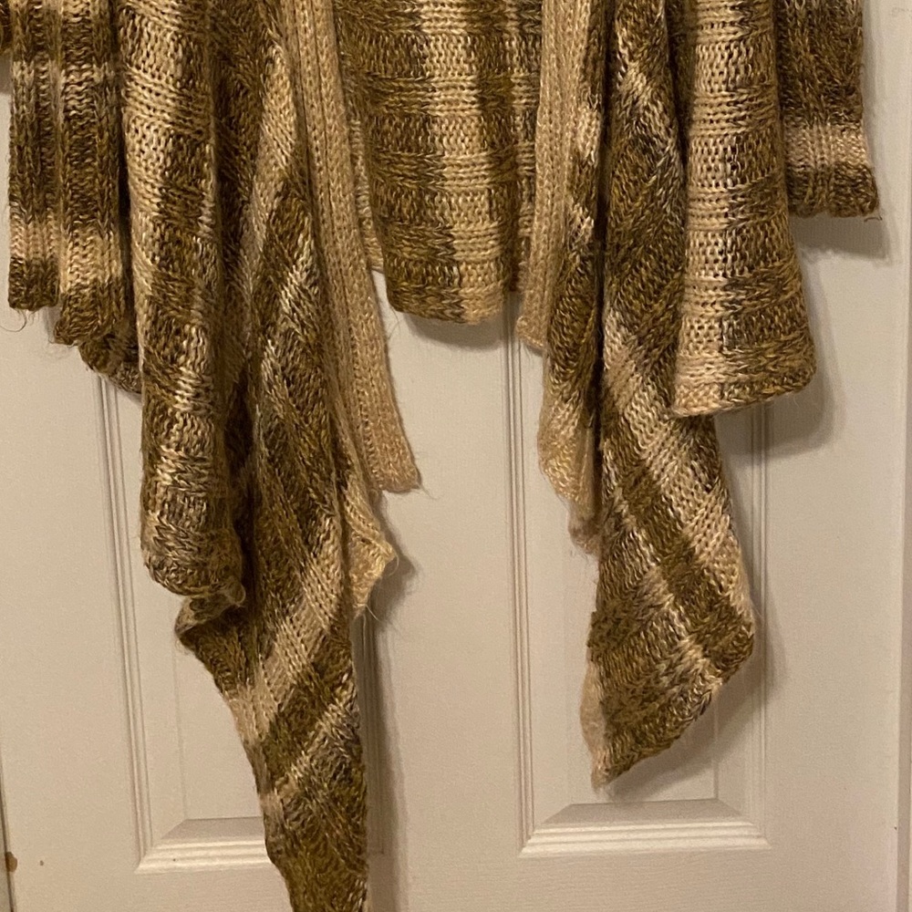 Multi colored duster - Picture 2 of 2